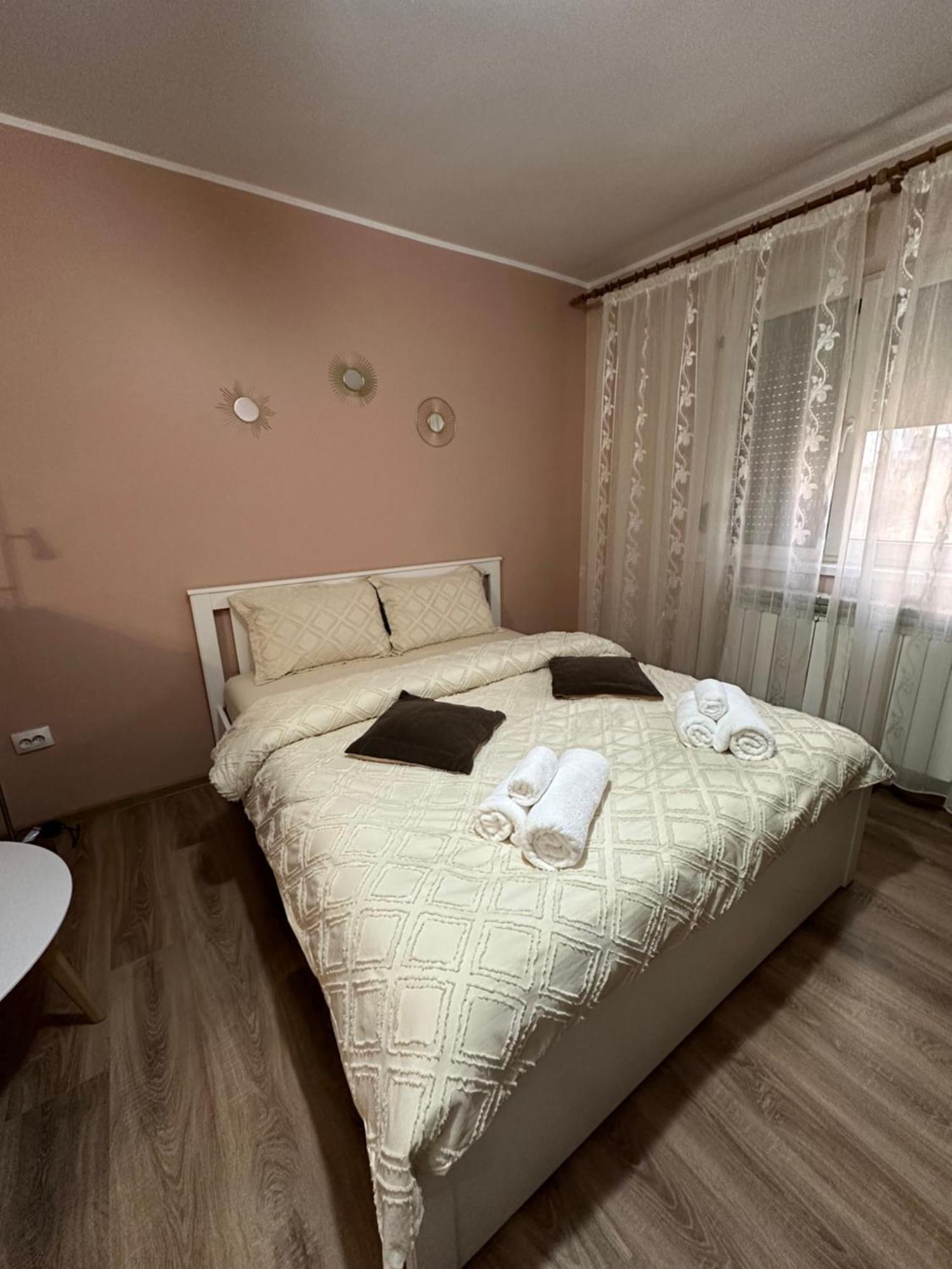 Cozy Apartament Galati  Exterior photo