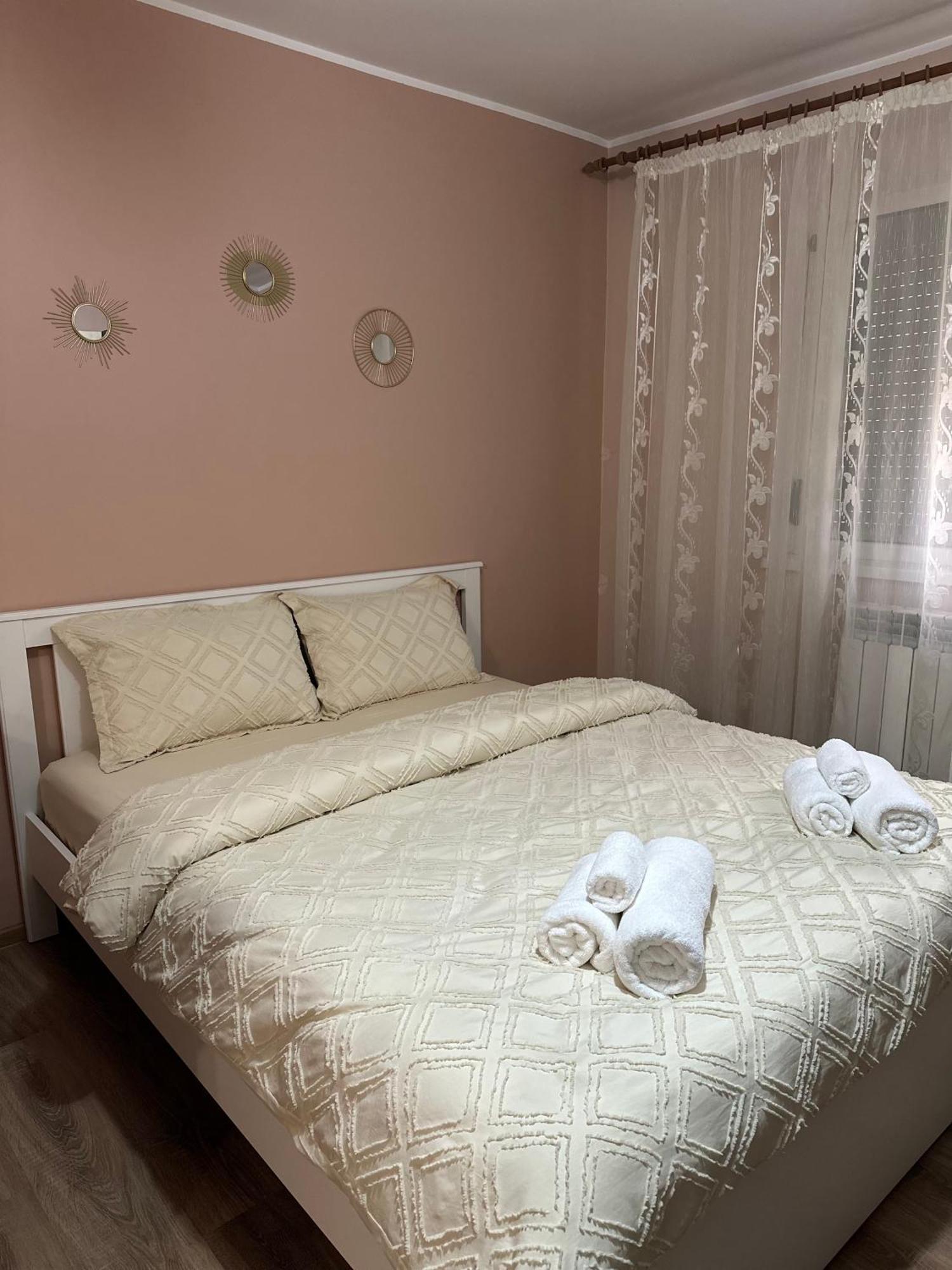 Cozy Apartament Galati  Exterior photo